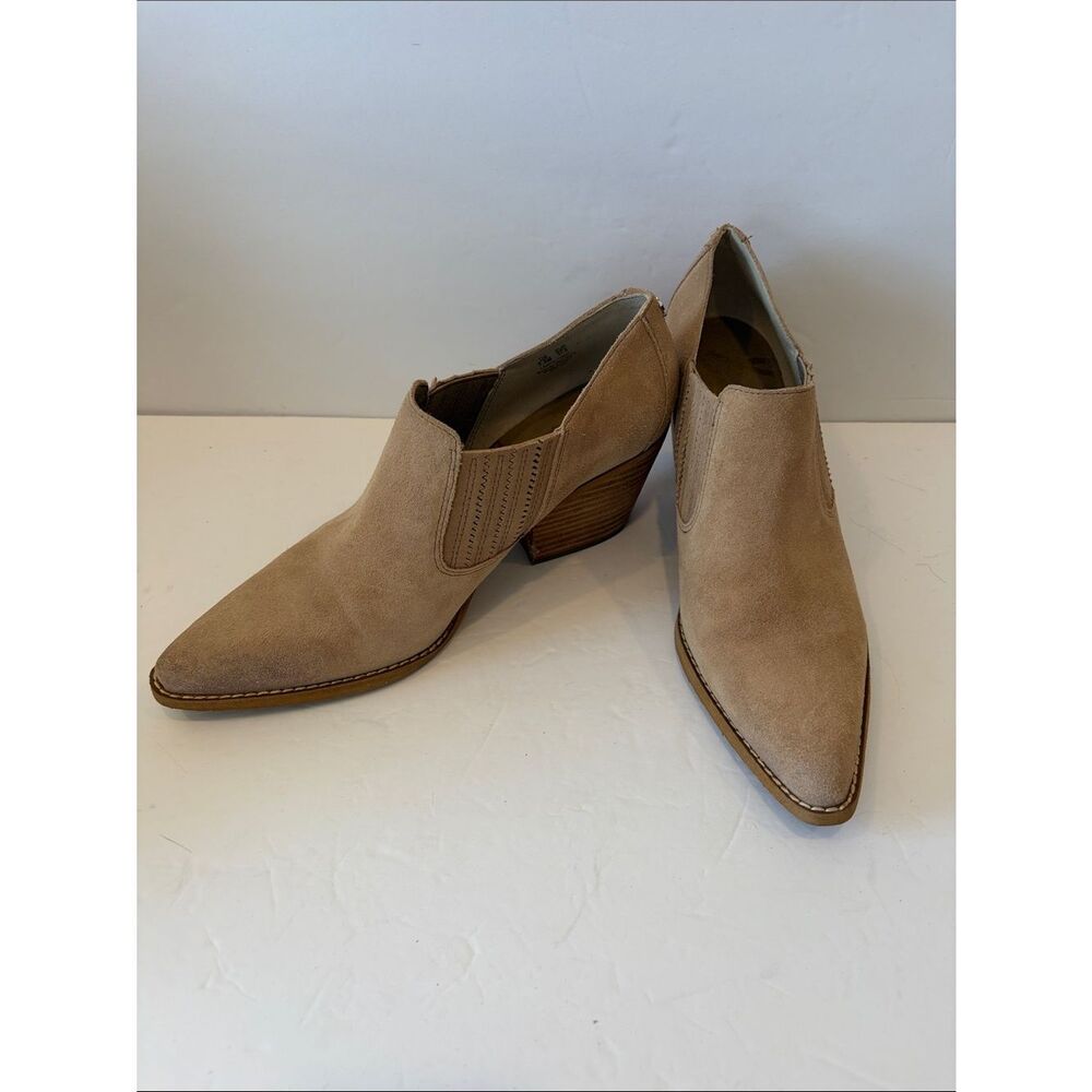 Sam and Edelman Slip-On Women’s Suede Shoes in Beige booties - Picture 2 of 7